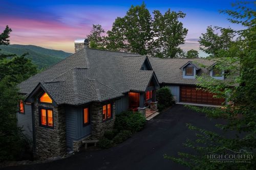 95 Green Ridge Ln, Banner Elk, NC, 28604-7050 | Card Image