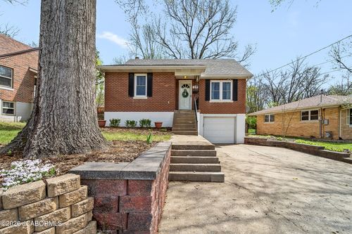 2023 Meadow Ln, JEFFERSON CITY, MO, 65109-0930 | Card Image