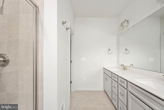 10170 Queens Way, Townhouse with 4 bedrooms, 4 bathrooms and null parking in MANASSAS VA | Image 54