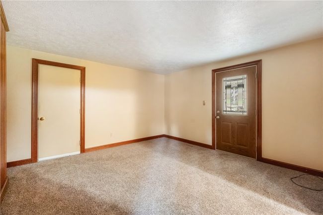 207 Shaffer Ave, House other with 3 bedrooms, 2 bathrooms and 2 parking in Elizabeth PA | Image 14