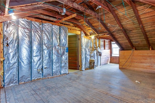 Spacious with plenty of natural light | Image 40