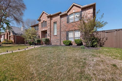 2701 Scenic Dr, Plano, TX, 75025-4155 | Card Image