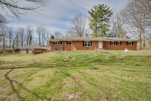 36181 Plum Creek Rd, Glade Spring, VA, 24340-5807 | Card Image