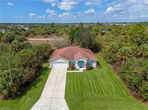 320 Laurel Ave, Lehigh Acres, FL, 33974-4744 | Card Image