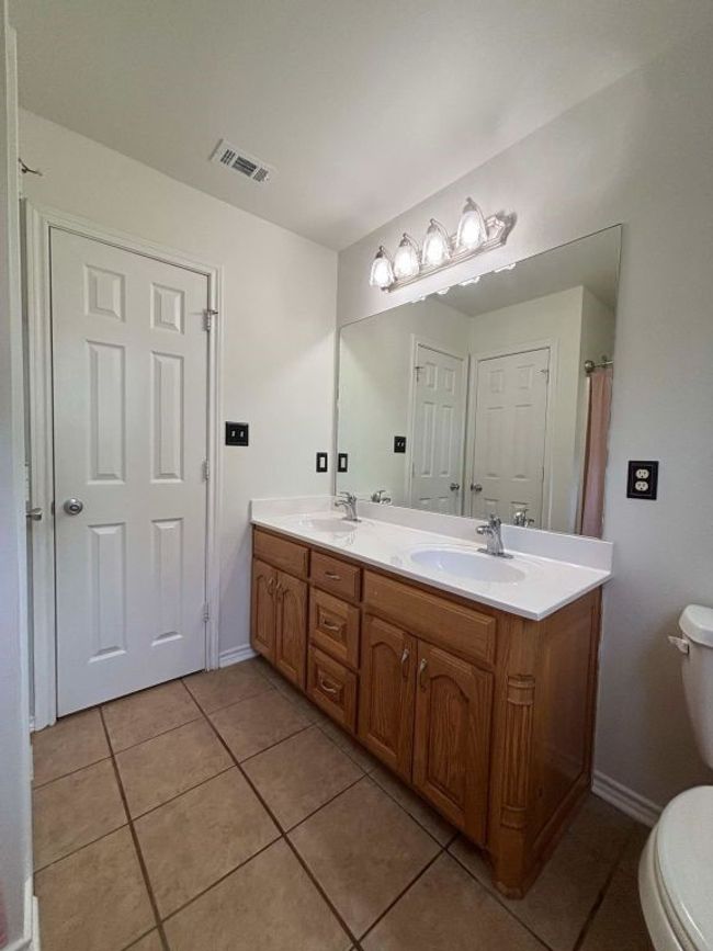 450 Vz County Road 4814, House other with 3 bedrooms, 2 bathrooms and null parking in Ben Wheeler TX | Image 15