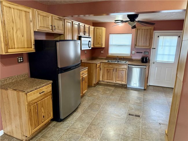 43 Clark St, House other with 3 bedrooms, 2 bathrooms and null parking in Clarksville PA | Image 9