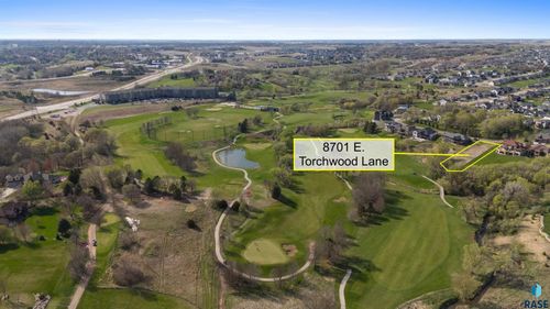 8701 E Torchwood Ln, Sioux Falls, SD, 57110-7641 | Card Image
