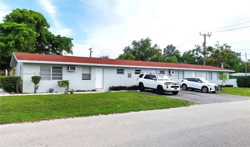 1901 Miami Rd, Fort Lauderdale, FL, 33316-3561 | Card Image