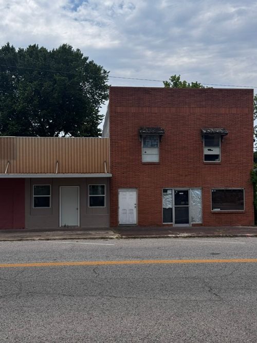0-321 W Main St, Marietta, OK, 73448-2835 | Card Image