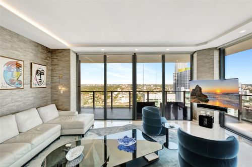 apt-3212-88 Sw 7th St, Miami, FL, 33130-3772 | Card Image