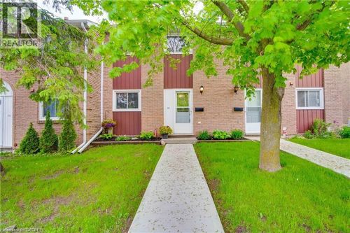 32-206 Green Valley Drive, Kitchener, ON, N2P1G9 | Card Image