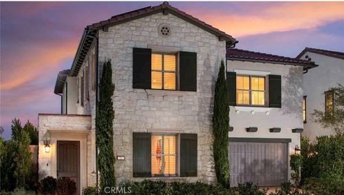 118 Oakstone, Irvine, CA, 92618-3552 | Card Image