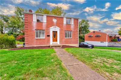 155 Lansdowne Dr, House other with 3 bedrooms, 1 bathrooms and 1 parking in Penn Hills PA | Image 1