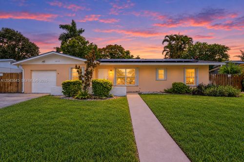 18103 Sw 93rd Ave, Palmetto Bay, FL, 33157-5741 | Card Image