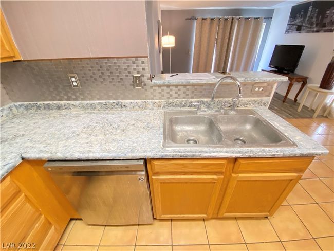 UNIT-101 - 3065 Casey Dr, Condo with 2 bedrooms, 2 bathrooms and null parking in Las Vegas NV | Image 12