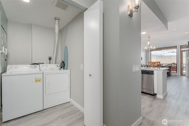 The residence even has it's own laundry room and laundry appliances are also included! Did we mention that Chelan Resort Suites also offers on-site cleaning services? | Image 21