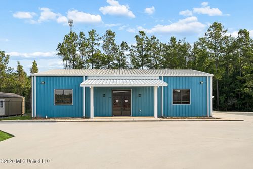 106 Hayden Oaks Dr, Picayune, MS, 39466-2840 | Card Image