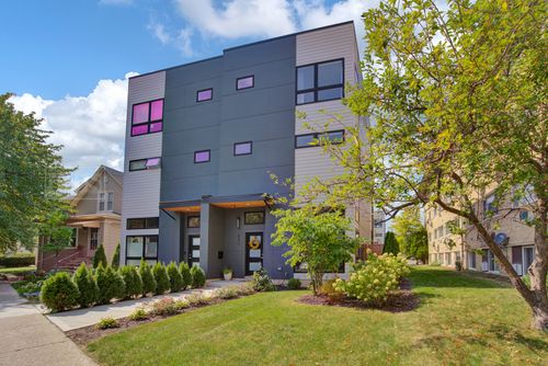 231 Des Plaines Ave, Forest Park, IL, 60130-2580 | Card Image