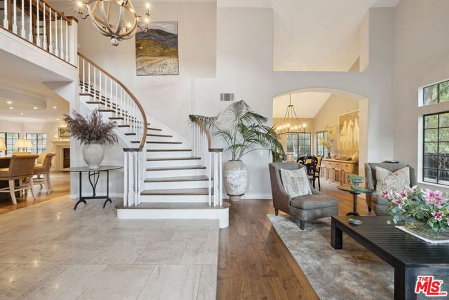 5565 Eagle Point Cir, House other with 4 bedrooms, 3 bathrooms and 3 parking in Westlake Village CA | Image 6