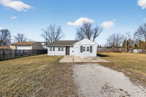 381 Pasadena Ave, Columbus, OH, 43228-6117 | Card Image