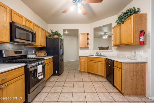 5525 Gobi Ln, Las Cruces, NM, 88011-7247 | Card Image