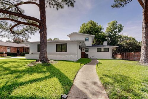 6549 Saint Moritz Ave, Dallas, TX, 75214-2429 | Card Image