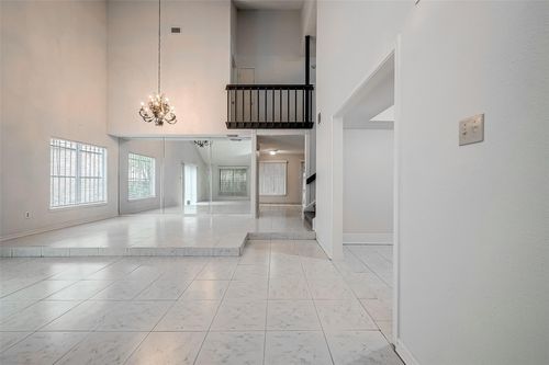 2915 Windchase Blvd, Houston, TX, 77082-1840 | Card Image