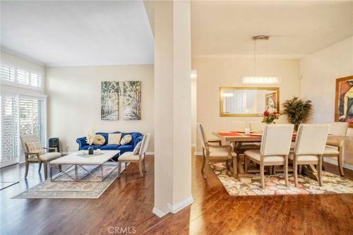 49-18730 Hatteras St, Tarzana, CA, 91356 | Card Image