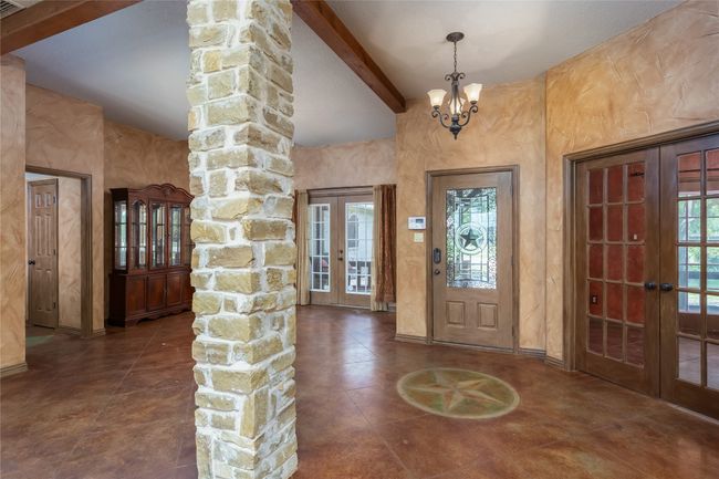 96 Bluff View Dr, House other with 3 bedrooms, 2 bathrooms and null parking in Aledo TX | Image 5