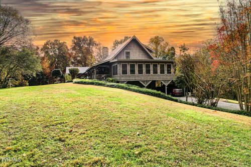 570 Stephen Brooks Rd, Greeneville, TN, 37743-4167 | Card Image
