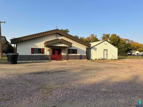 700 E 6th St Street, Freeman, SD, 57029 | Card Image