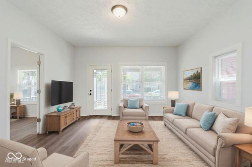 906 N Parker Ave, Indianapolis, IN, 46201-2453 | Card Image