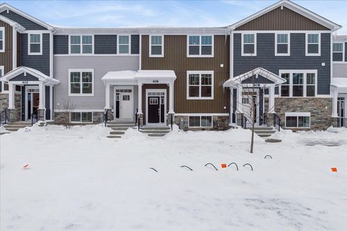 406 Red Oak Cir, Volo, IL, 60020-3227 | Card Image