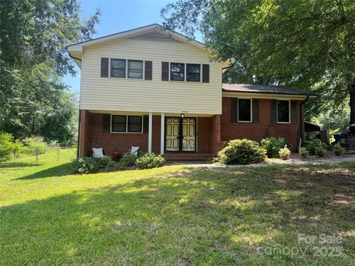 1909 Normandy Rd, Kannapolis, NC, 28081-8803 | Card Image