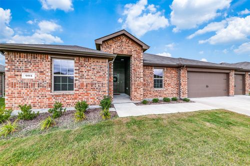 904 Foundry Ln, Josephine, TX, 75173-0152 | Card Image