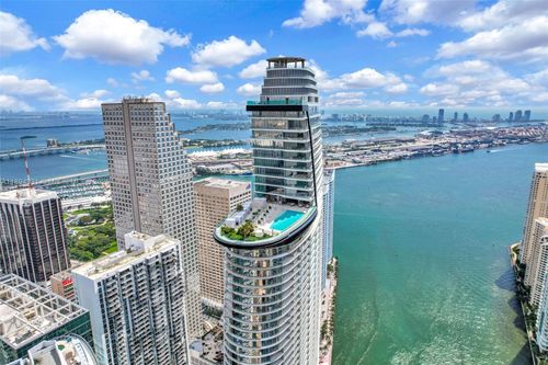 apt-501e-300 Biscayne Boulevard Way, Miami, FL, 33131-2277 | Card Image
