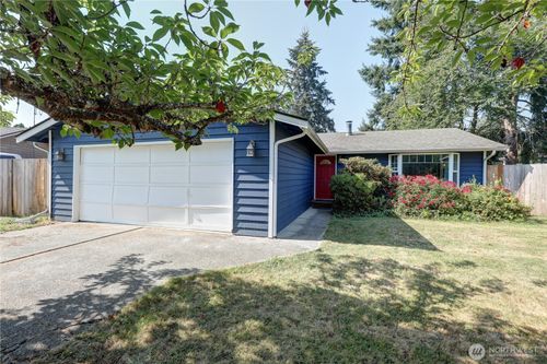 4205 Regency Pl, Carnation, WA, 98014-7018 | Card Image