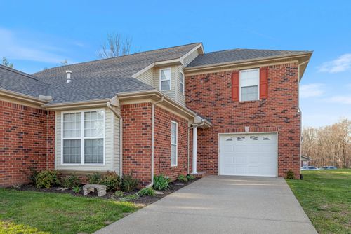 519 Bradford Dr, Dickson, TN, 37055-5842 | Card Image