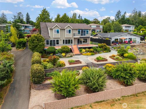 7957 E Trailside Ln, Port Orchard, WA, 98366-4532 | Card Image
