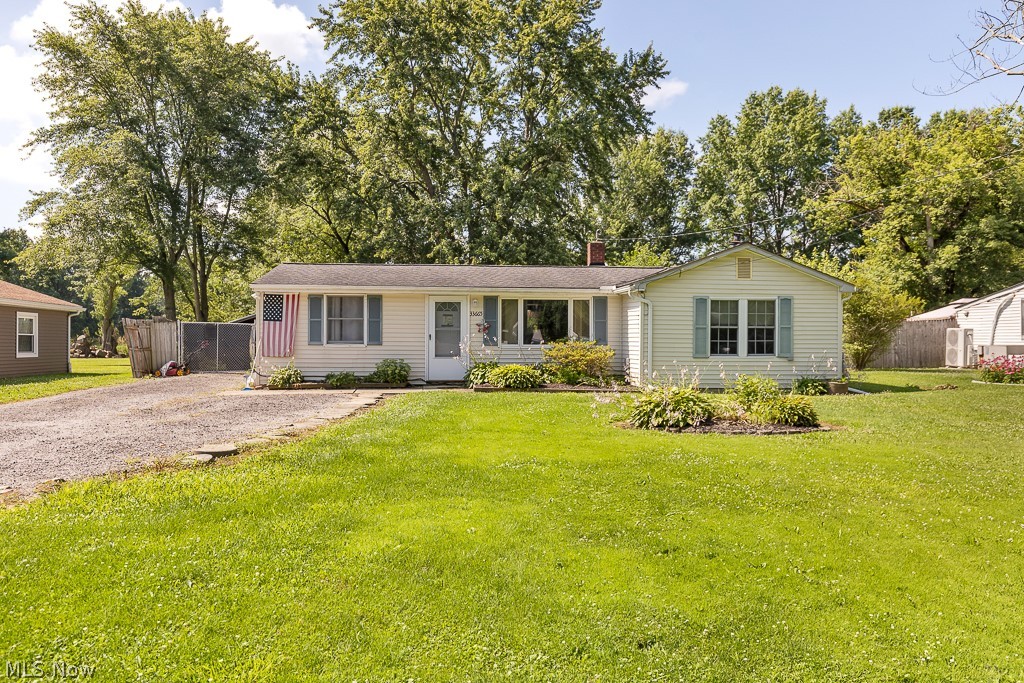Henwell Rd, Columbia Station, OH 44028