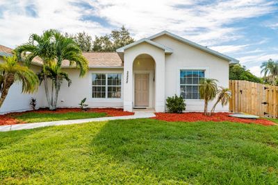 2225 Se Wald Street, House other with 3 bedrooms, 2 bathrooms and null parking in Port St Lucie FL | Image 1