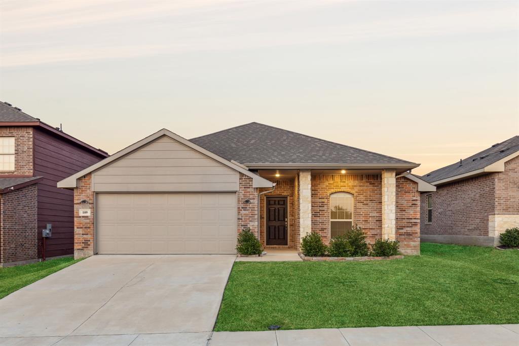 Dartmouth Ave, Farmersville, TX 75442