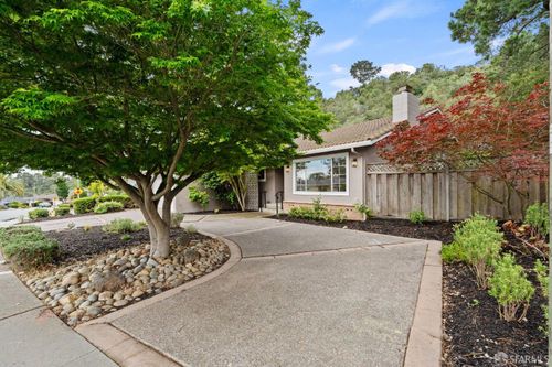 585 Helen Drive, Millbrae, CA, 94030 | Card Image