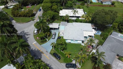 405 Ne 150th St, Miami, FL, 33161-2031 | Card Image