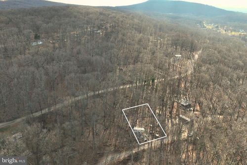 SEC B #211, 212 Woodpecker Lane, HARPERS FERRY, WV, 25425 | Card Image