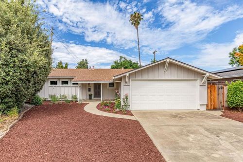 1690 Nilda Ave, Mountain View, CA, 94040-3713 | Card Image