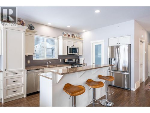 27-2444 York Ave, Armstrong, BC, V4Y0Y3 | Card Image