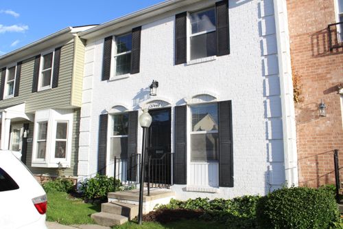 37448 Charter Oaks Blvd, Clinton Township, MI, 48036-2421 | Card Image