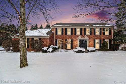 4150 Saddle Ln, West Bloomfield, MI, 48322-1646 | Card Image