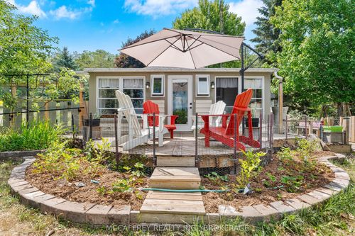425 S Shore Rd, Napanee, ON, K7R3K7 | Card Image